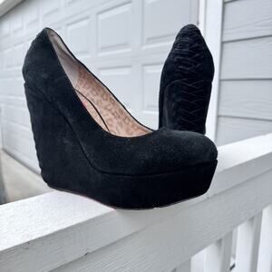 Betsey‎ Johnson Wedge Shoes Womens Size 7.5M Black Suede Reily Platform Heels